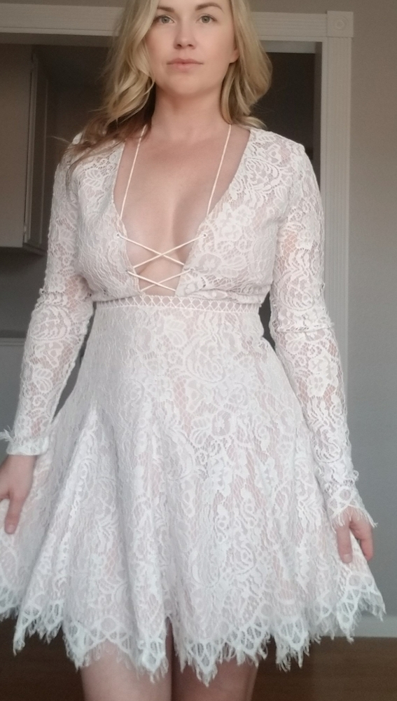 Sylestalker white lace dress
